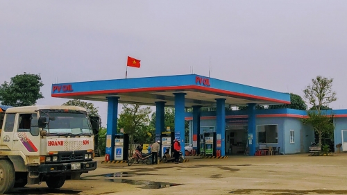 Hà Tĩnh - Trạm sạc Vinfast : Cửa hàng xăng dầu PVOIL VA Lâm Trung Thủy